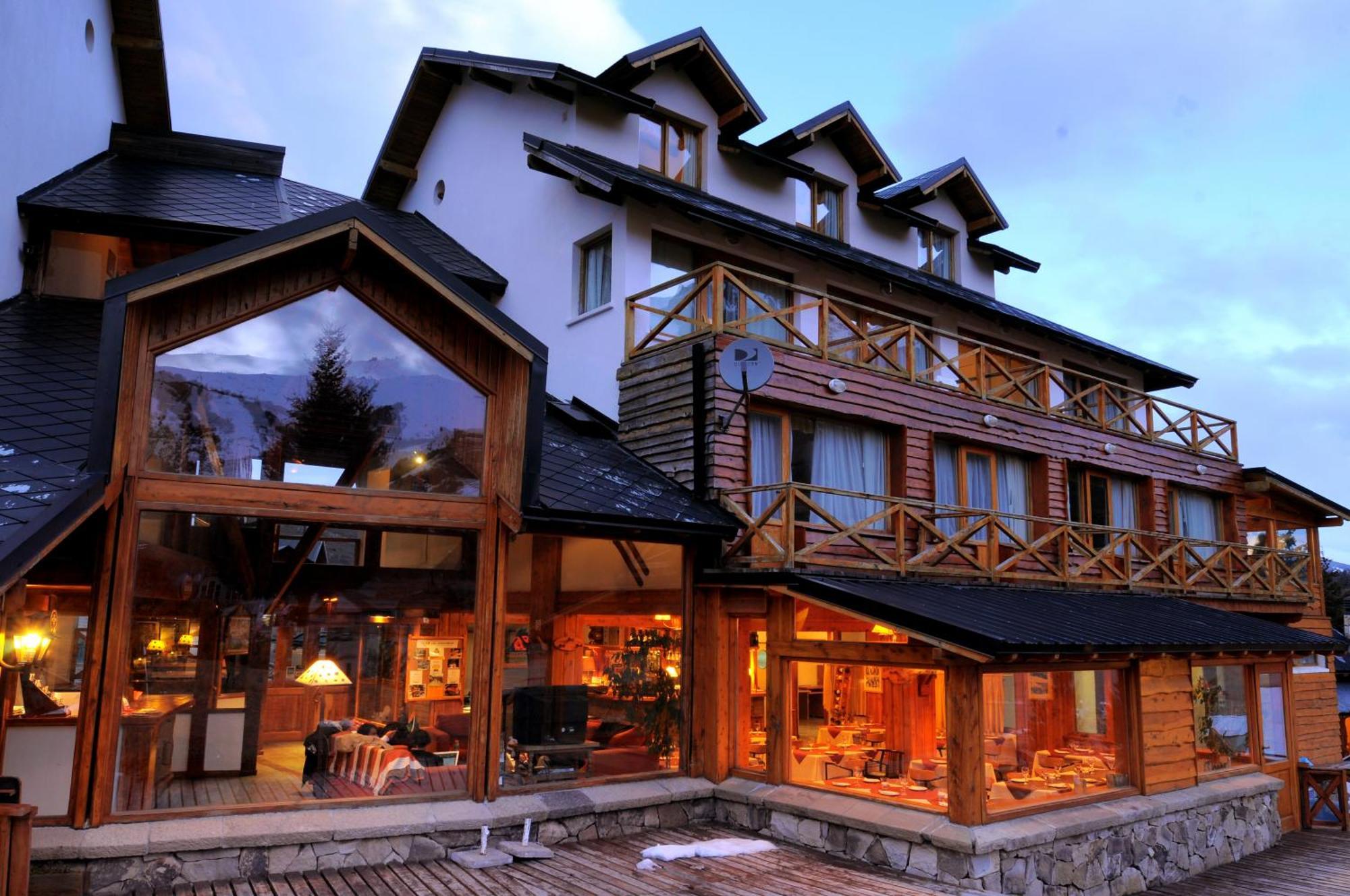 Hotel Punta Condor Cerro Catedral Екстер'єр фото