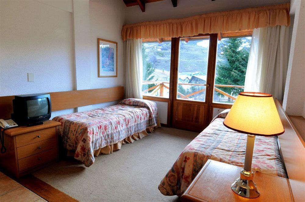 Hotel Punta Condor Cerro Catedral Екстер'єр фото